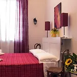 St. John Bed and breakfast Roma