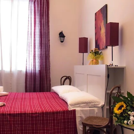 St. John Bed and breakfast Roma