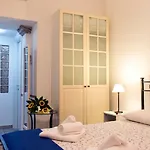 Bed & Breakfast St. John 3*